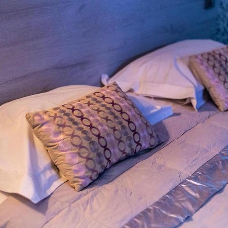 Le Val Des Sens Hotel Chatte ภายนอก รูปภาพ
