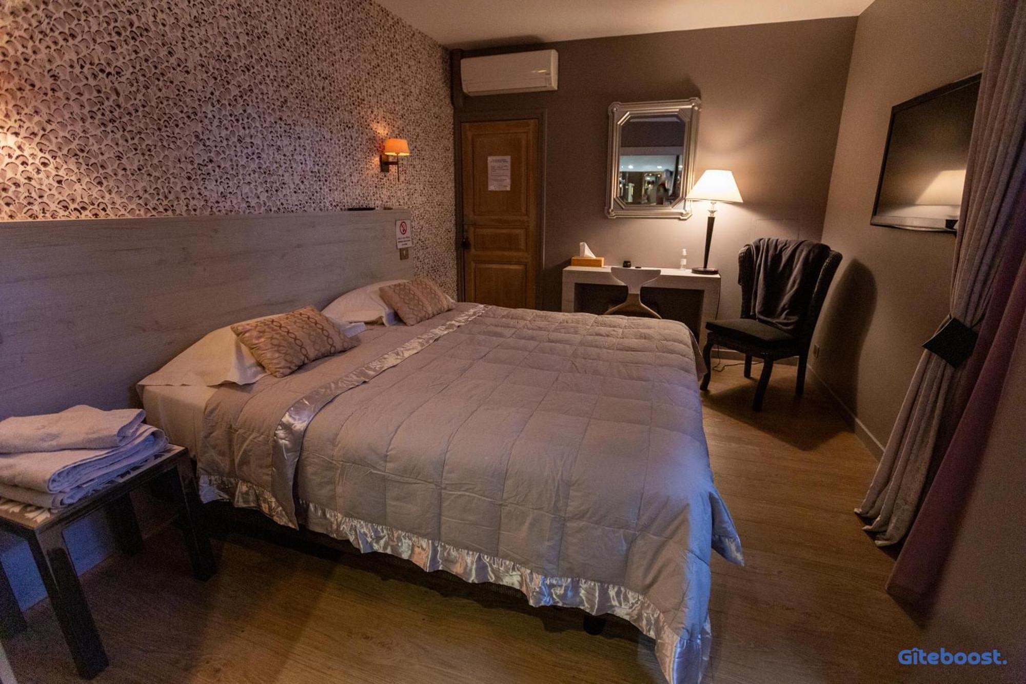 Le Val Des Sens Hotel Chatte ภายนอก รูปภาพ
