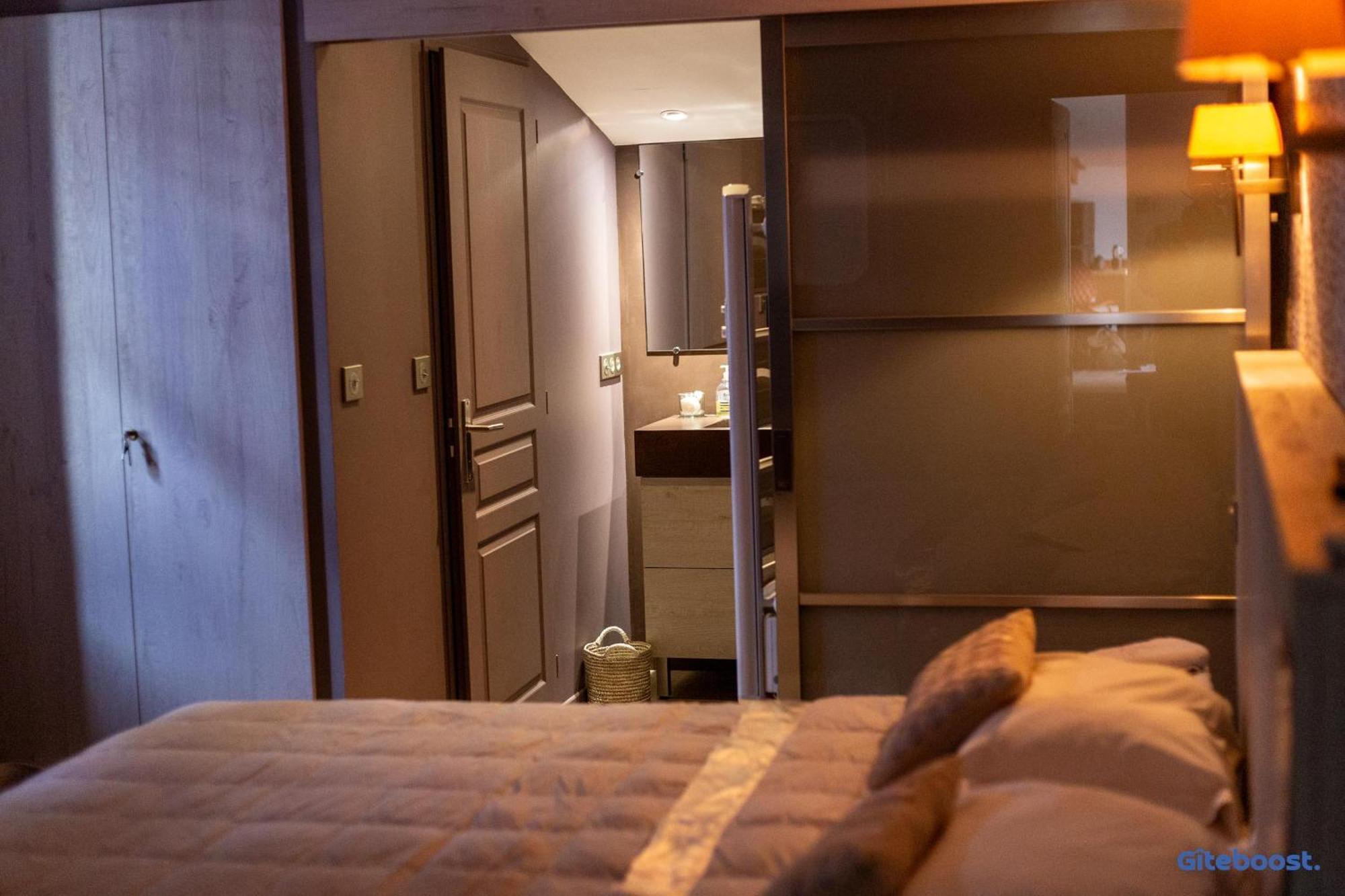 Le Val Des Sens Hotel Chatte ภายนอก รูปภาพ