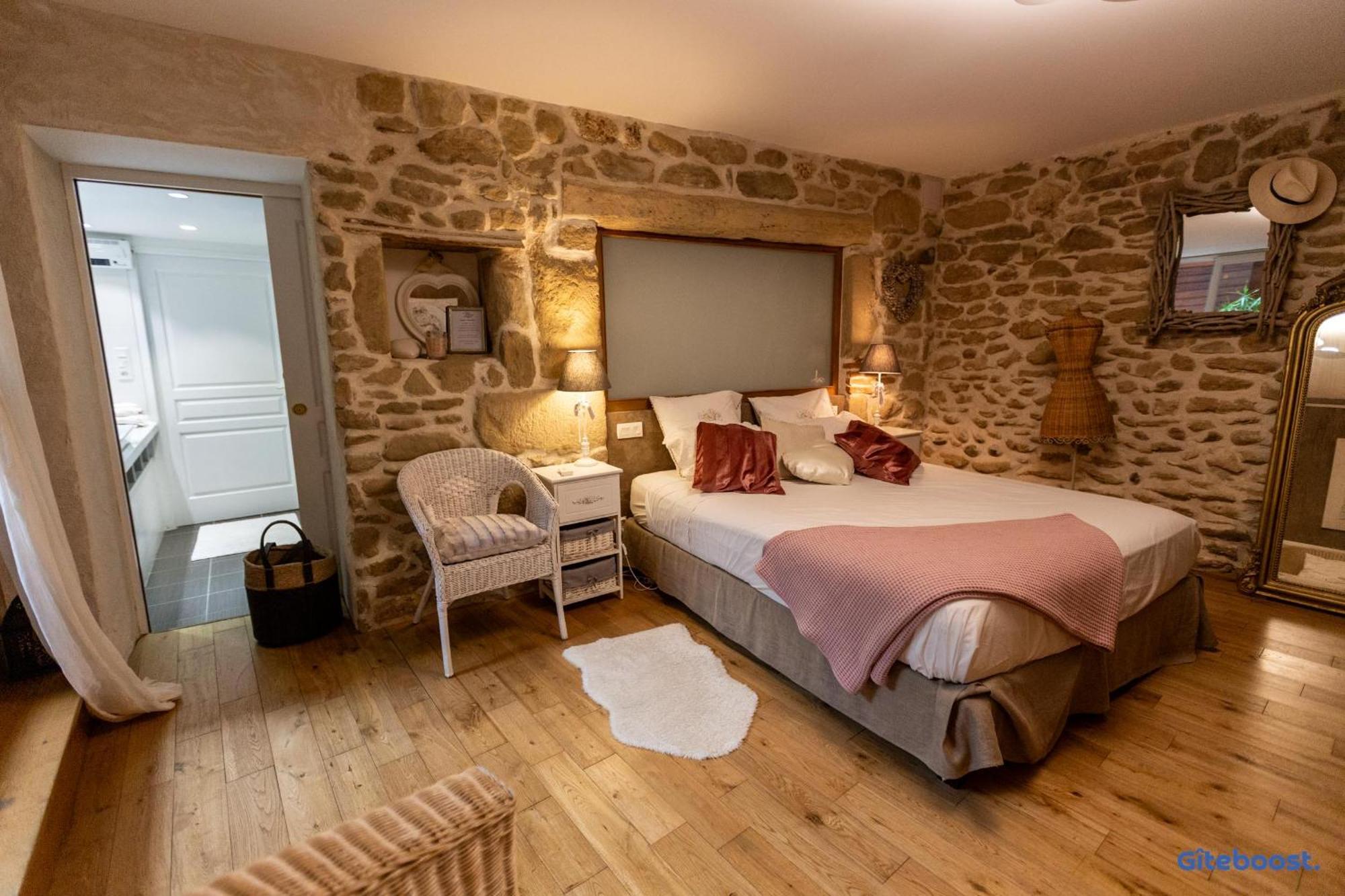 Le Val Des Sens Hotel Chatte ภายนอก รูปภาพ